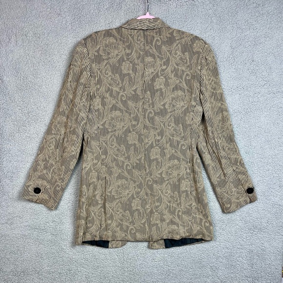 Giorgio Armani  Double-Breasted Blazer Women’s Size 44/10 Tan/ Gray - Picture 7 of 7